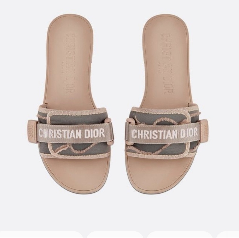 Christian Dior Diorevolution Slides